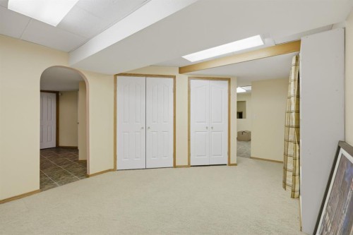 44-Jenkins Drive, Red Deer, AB 