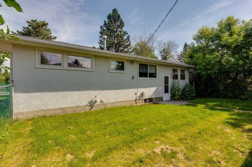 5958 West Park Crescent Crescent North, Red Deer, AB 