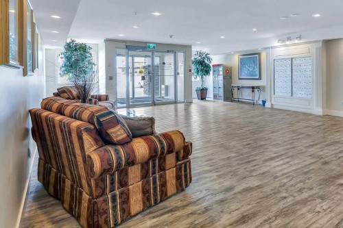 111-60 Jacobs Close, Red Deer, AB 