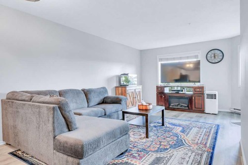 111-60 Jacobs Close, Red Deer, AB 
