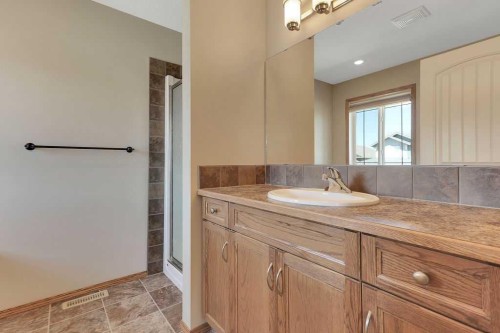 9 Thomas Place, Red Deer, AB 