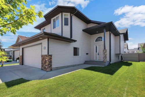 9 Thomas Place, Red Deer, AB 