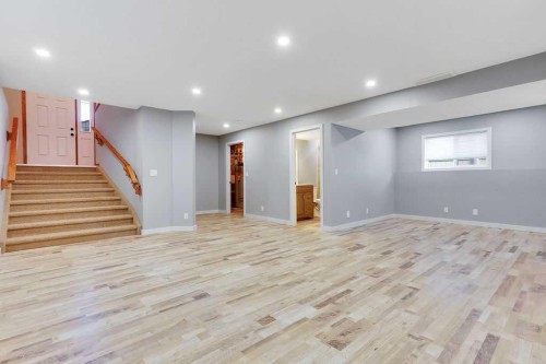 9 Thomas Place, Red Deer, AB 