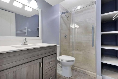 9 Thomas Place, Red Deer, AB 