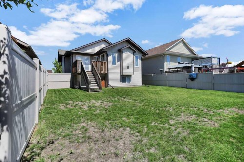 9 Thomas Place, Red Deer, AB 