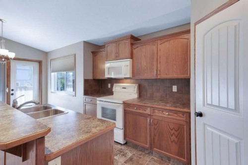 9 Thomas Place, Red Deer, AB 