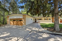 3514 Spruce Drive Red Deer, AB T4N 3N9
