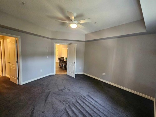 227-6 Michener Boulevard, Red Deer, AB - Indoor Photo Showing Other Room