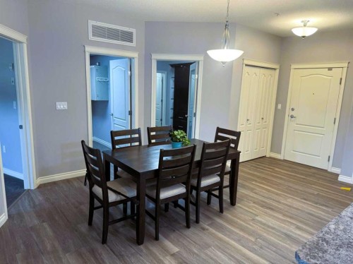227-6 Michener Boulevard, Red Deer, AB - Indoor Photo Showing Dining Room