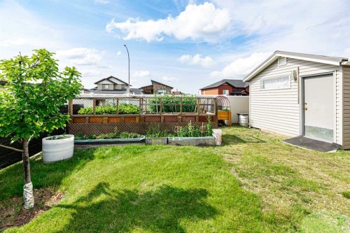98-15 Mackenzie Ranch Way, Lacombe, AB 
