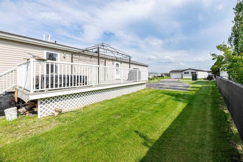 98-15 Mackenzie Ranch Way, Lacombe, AB 