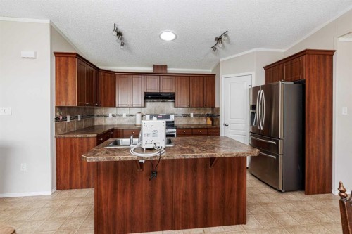 98-15 Mackenzie Ranch Way, Lacombe, AB 
