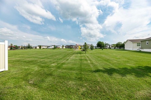 98-15 Mackenzie Ranch Way, Lacombe, AB 
