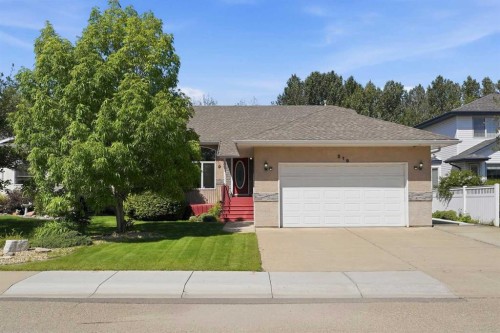 219 Lampard Crescent, Red Deer, AB 