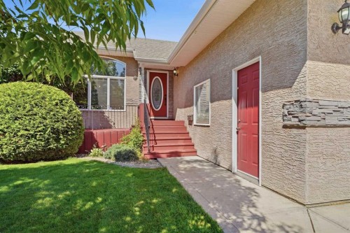 219 Lampard Crescent, Red Deer, AB 