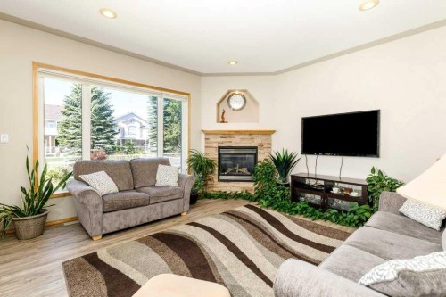 59 Langford Crescent, Red Deer, AB 