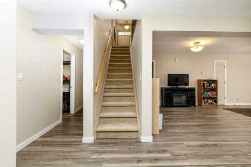 59 Langford Crescent, Red Deer, AB 