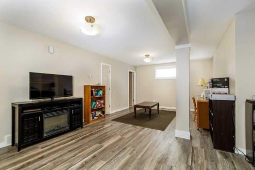 59 Langford Crescent, Red Deer, AB 