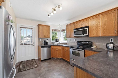 48 Vanson Close, Red Deer, AB 