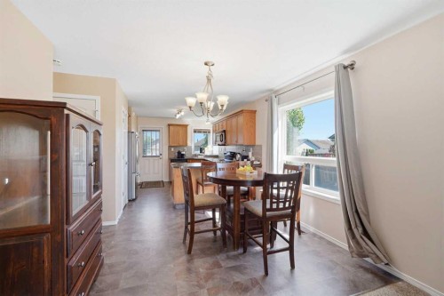 48 Vanson Close, Red Deer, AB 