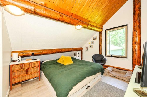 #22-52059 Range Road 220, Rural Strathcona County, AB - Indoor Photo Showing Bedroom