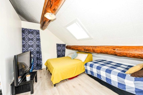 #22-52059 Range Road 220, Rural Strathcona County, AB - Indoor Photo Showing Bedroom