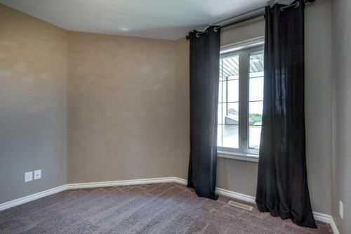 84 Windermere Close, Red Deer, AB 