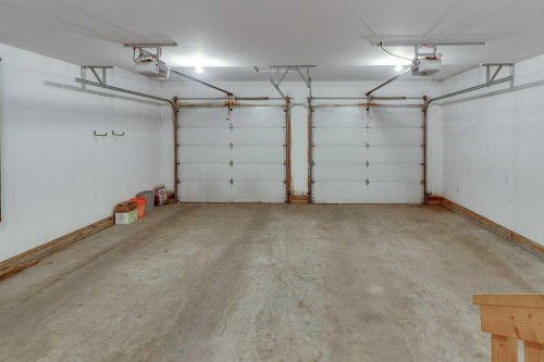 84 Windermere Close, Red Deer, AB 