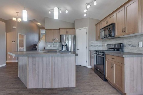 84 Windermere Close, Red Deer, AB 