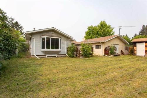 37 Pamely Avenue, Red Deer, AB - Outdoor