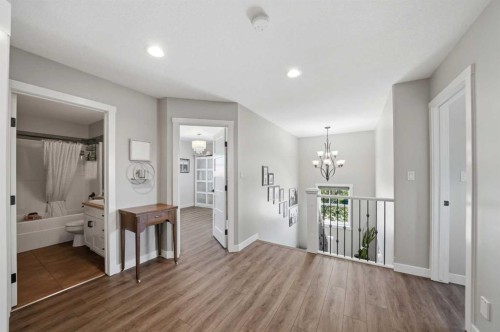 4002 45 Avenue, Sylvan Lake, AB 