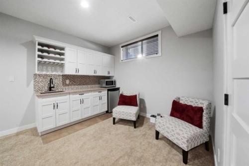 4002 45 Avenue, Sylvan Lake, AB 