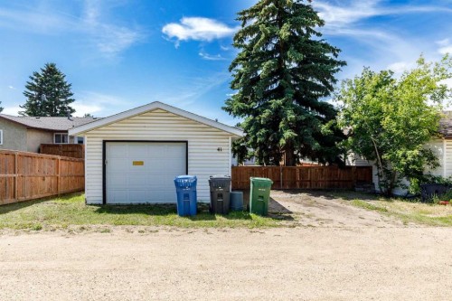41 Mcdougall Crescent, Red Deer, AB 