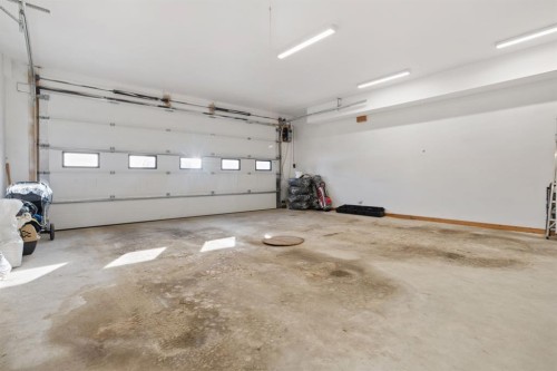49274 Range Road 225, Rural Leduc County, AB - Indoor Photo Showing Garage