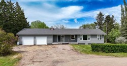 126 Queen Street Elnora, AB T0M 0A9