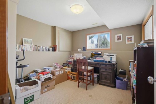 277 Deschner Close, Red Deer, AB 