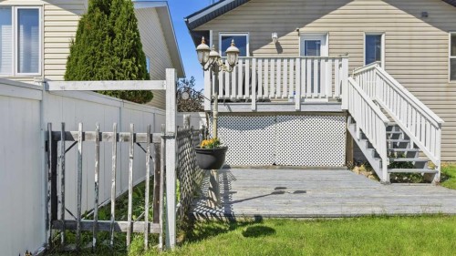 277 Deschner Close, Red Deer, AB 