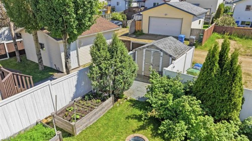 277 Deschner Close, Red Deer, AB 