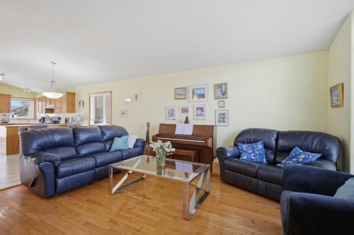 277 Deschner Close, Red Deer, AB 