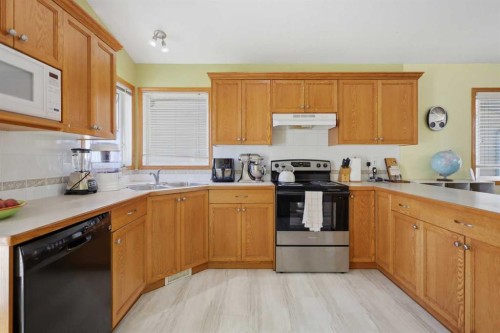 277 Deschner Close, Red Deer, AB 