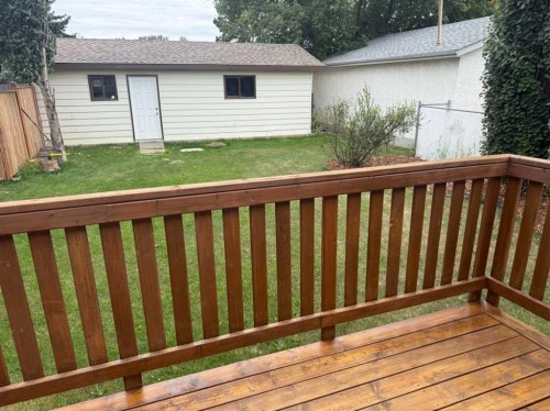 4412 45 Avenue, Sylvan Lake, AB 