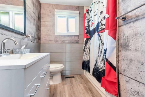 4412 45 Avenue, Sylvan Lake, AB 