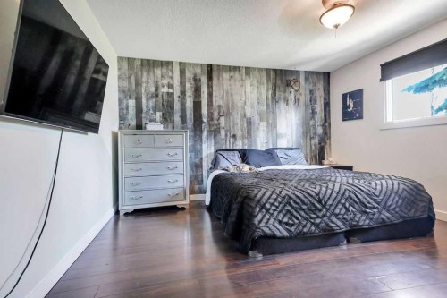 4412 45 Avenue, Sylvan Lake, AB 