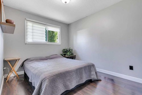 4412 45 Avenue, Sylvan Lake, AB 