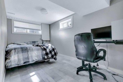 4412 45 Avenue, Sylvan Lake, AB 