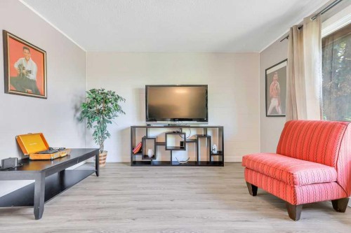 4412 45 Avenue, Sylvan Lake, AB 