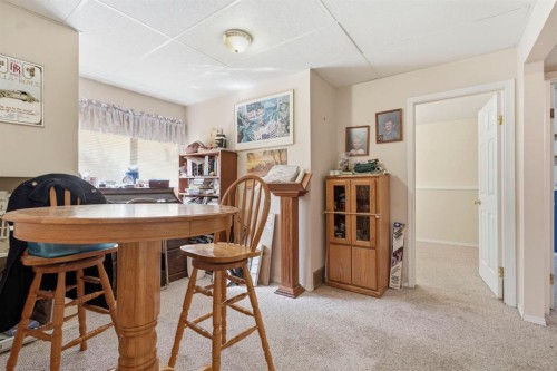 4420 57 Avenue, Innisfail, AB - Indoor Photo Showing Dining Room
