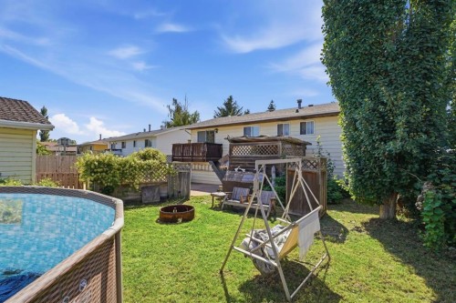 4420 57 Avenue, Innisfail, AB - Outdoor With Above Ground Pool