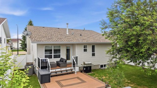 126 Logan Close, Red Deer, AB 