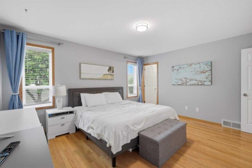126 Logan Close, Red Deer, AB 